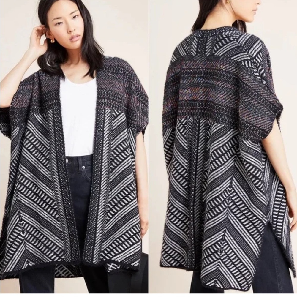 Anthropologie Molly Bracken Sally Vest Poncho Sweater Sz XS/M‎ Bohemian Festival